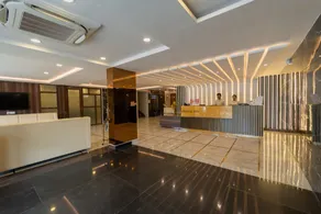 Clarks Inn , Airport Bangalore - Resepsjon