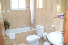 Marianna Hotel Apartments - Bathroom