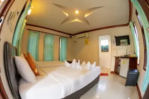 Tom Pizza Resort - Chambre