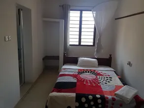 Golden Guest House- Miritini - Room