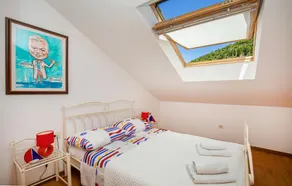 Amazing Home in Topolo with Hot Tub, Sauna & WiFi - Camera