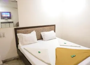 Hotel Achal Palace Lodging and Boarding - Room