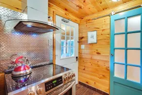 Cozy Upstate New York Getaway w/ Fire Pit! - Interiör