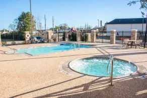 Sleep Inn & Suites Center - Pool