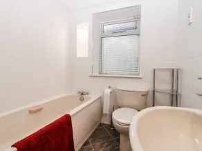 Cairndhu - Baño