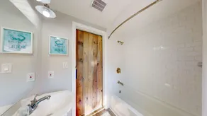 Coastal Estate - Salle de bain