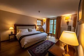 Auberge Saint Walfrid Hôtel Restaurant & Spa - Værelse