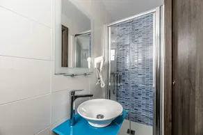 Hotel Vibra Lei Ibiza - Bathroom