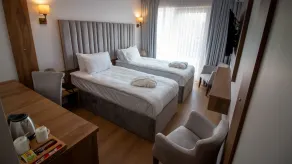 Lake Life Hotel - Room