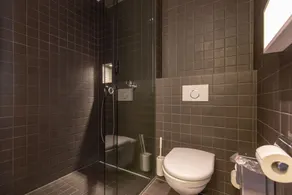 Hotel by Hyve Basel - Bathroom