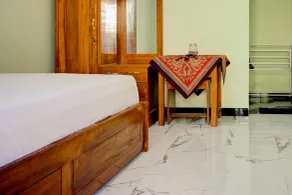 OYO Life 92922 Kost Bu Mala 1 Syariah - Habitación