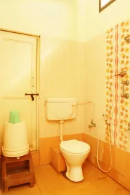 KG Grand Inn - Room