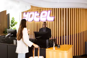 YOTEL Amsterdam - Receção