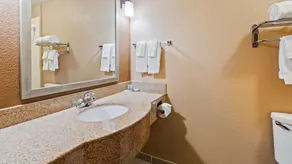 Best Western Granbury Inn and Suites - Salle de bain