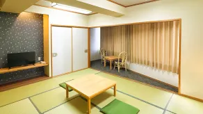 Ooedo Onsen Monogatari Premium Toba Saichoraku - Camera