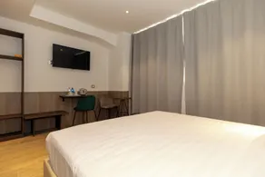 Lh HOTELS - Zimmer