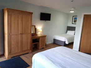 Standing Stones Lodge - Habitación
