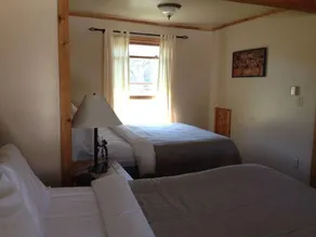 Hilltop Cabins and Motel - Værelse
