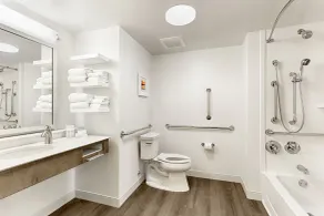 Hampton Inn Georgetown-Marina - Badezimmer