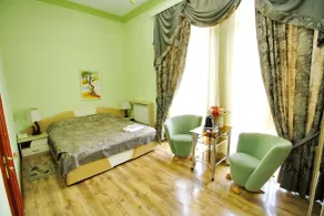 Irmeni Hotel - Zimmer