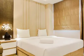 Wonderful Studio at Kemang Village Apartment By Travelio - Room