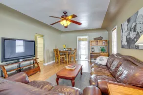 Charming Milford Vacation Rental - Innvendig