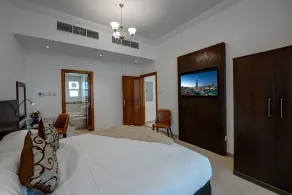 J5 Holiday Homes Mirdif - Room