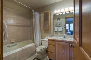 Riverside Condos D01 by AvantStay - Salle de bain