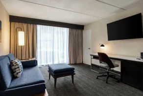 Courtyard by Marriott Atlanta Northlake - Chambre