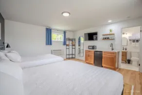 The Inn at Shady Pines - Rom
