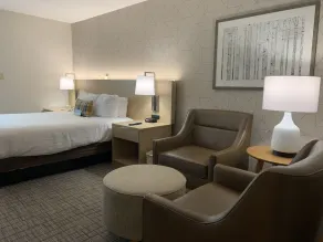 Days Inn & Suites by Wyndham Duluth by the Mall - Chambre