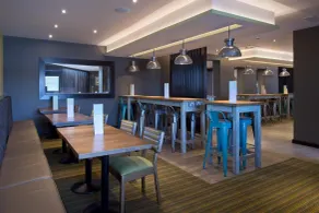 Premier Inn Heathrow Airport Terminal 4 - Restaurant