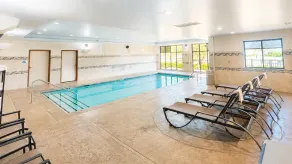 Holiday Inn Express & Suites Glenpool by IHG - Pool