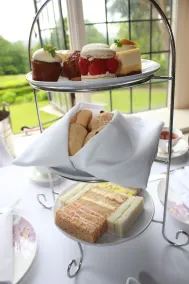 The Manor Elstree - Reception