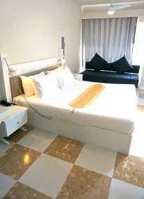 Vartika Adventure Retreatic Resort - Ausblick vom Zimmer