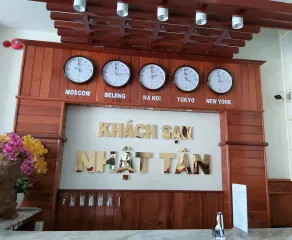 NHAT TAN HOTEL - Reception