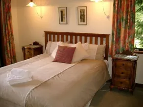 Greenacres Alpine Chalets & Villas - Zimmer