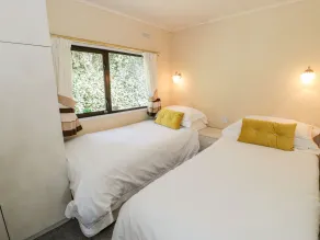 Springtime Lodge - Rom