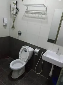 One Point Hotel @ Airport (Kuching) - Badeværelse