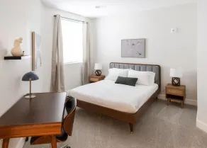 Cozysuites l Modern 1BR in Downtown Cincinnati - Værelse