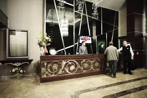 Demora Hotel - Recepción