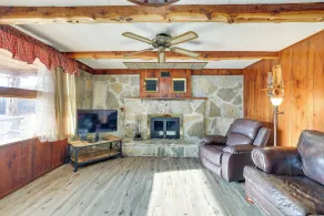 Authentic Log Cabin in Pineville ~ 2 Mi to River! - Interior