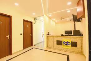FabHotel PVS Grand - Recepção