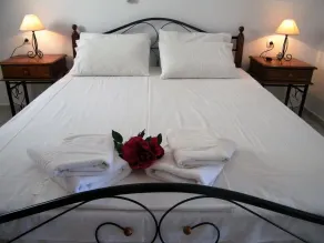 Agnanti Studios - Chambre
