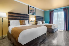 Inn at Port Gardner-Everett Waterfront, an Ascend Collection Hotel - Room