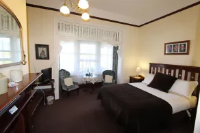Orana House - Room