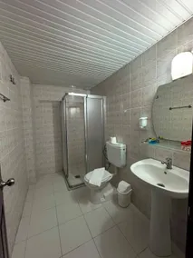 Mariva City Beach Otel - Bathroom