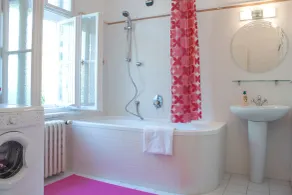 Flamingo Apartments - Badrum