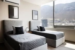 Modern Apartments with Pool and Mountain views - Zimmer