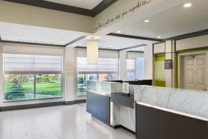 Hilton Garden Inn Westbury - Reception